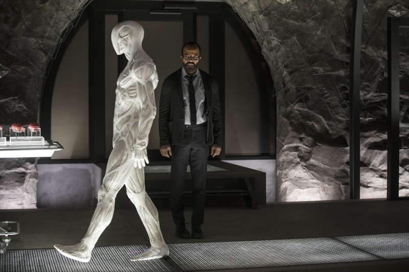 Bernard (Jeffrey Wright) creeps on a Delos drone.